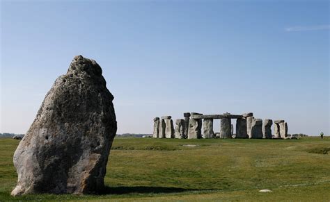 Stonehenge: Zabytek Neolitu i miejsce fascynujących tajemnic!